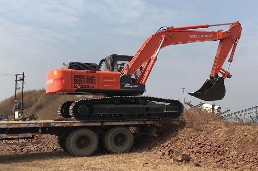 Excavator-Tata-Hitachi-ex200